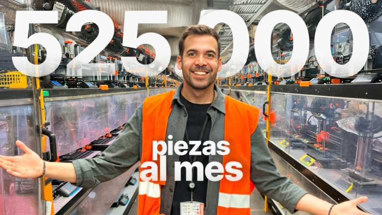 Así se Ve la Producción Masiva de Piezas en 3D: Un Tour Exclusivo por la Fábrica de Prusa